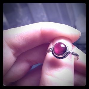 Size 6 Garnet Ring 925 Sterling Silver